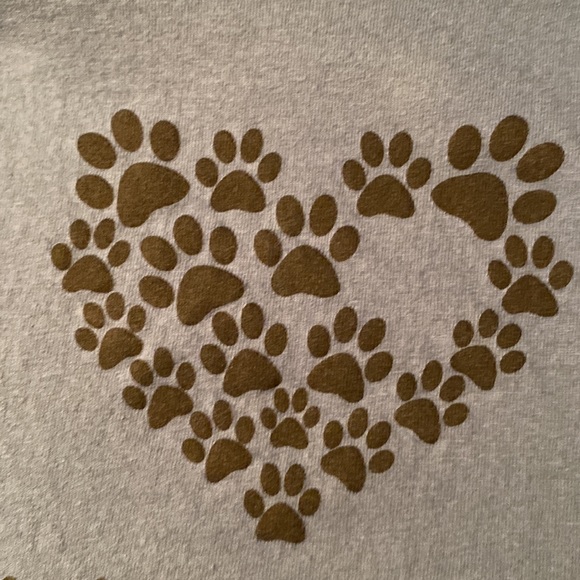 Hanes paw-print cotton tee, 2X - Picture 4 of 5